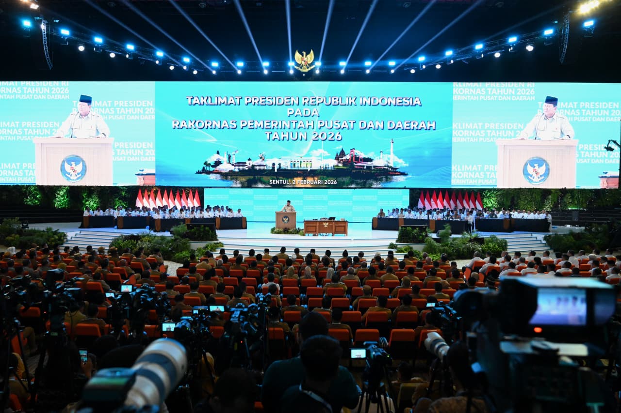 Persoalan Sampah Meresahkan, Prabowo Minta Menteri hingga Kepala Daerah Pimpin Langsung Gerakan Bebersih Lingkungan